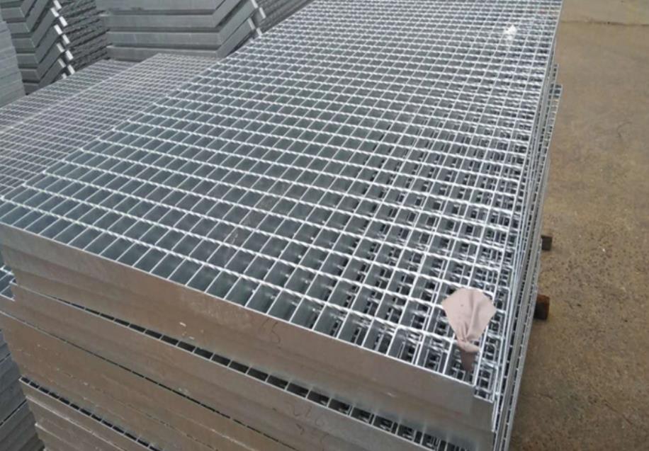 鍋爐廠(chǎng)平台5mm厚鍍(dù)鋅鋼格栅
